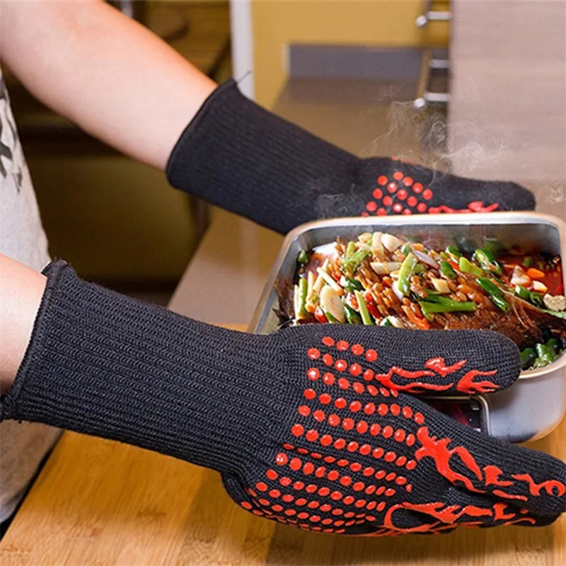 Premium Heat-Resistant BBQ & Oven Gloves – Essential Kitchen Safety Gear