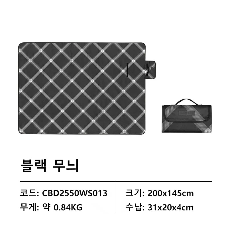 BLACKDOG Summer Picnic Mat – Waterproof & Foldable Beach Blanket - Image 7