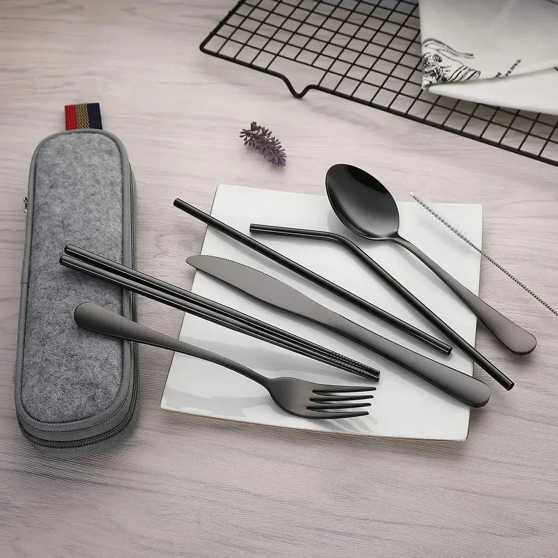 8Pcs/set Tableware Reusable Travel Cutlery Set Camp Utensils Set with stainless steel Spoon Fork Chopsticks Straw Portable case - Image 2