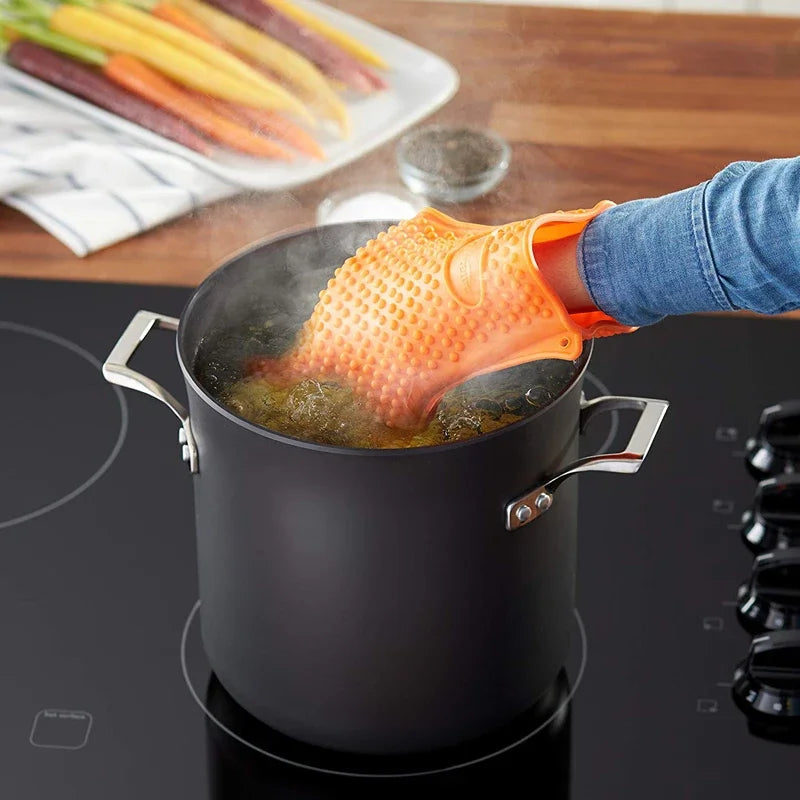 BBQ Silicone Grilling Gloves – Heat Resistant Cooking and Baking Mitts - Image 3